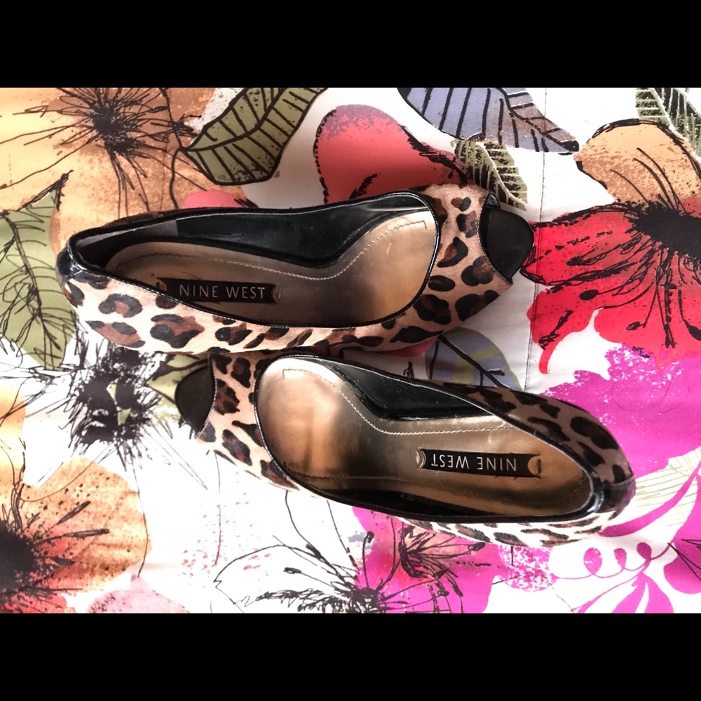 Cheetah patterned heels Nine West